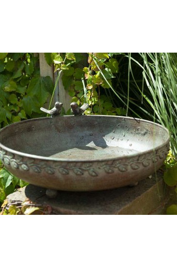 Stående fuglebad med bladranke, antik grøn